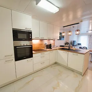 https://chez-sophie.ostend-hotel.net