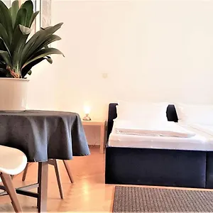 https://villa-romahn.bestleipzighotels.com